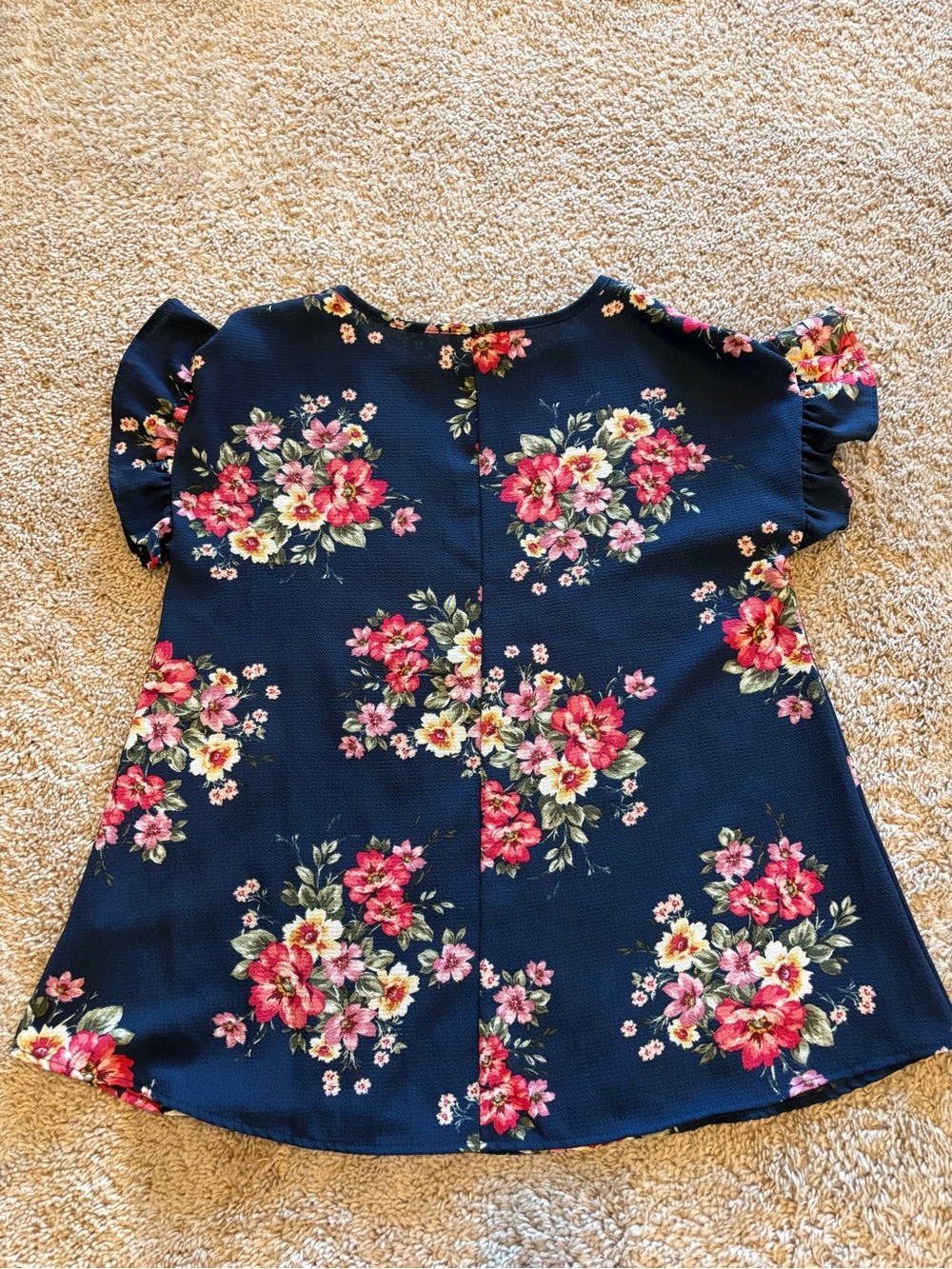 Floral Ruffle Sleeve Top - Picture 7 of 9